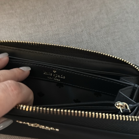Kate Spade Zip Around Wallet - Picture 6 of 7